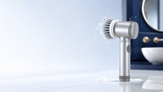 Nettoyer sa salle de bain rapidement avec la brosse électrique Klyn